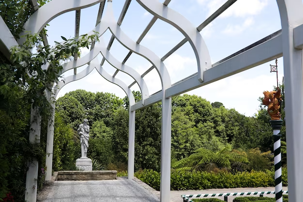 Carlton Gardens Melbourne Review: A Disappointing Visit